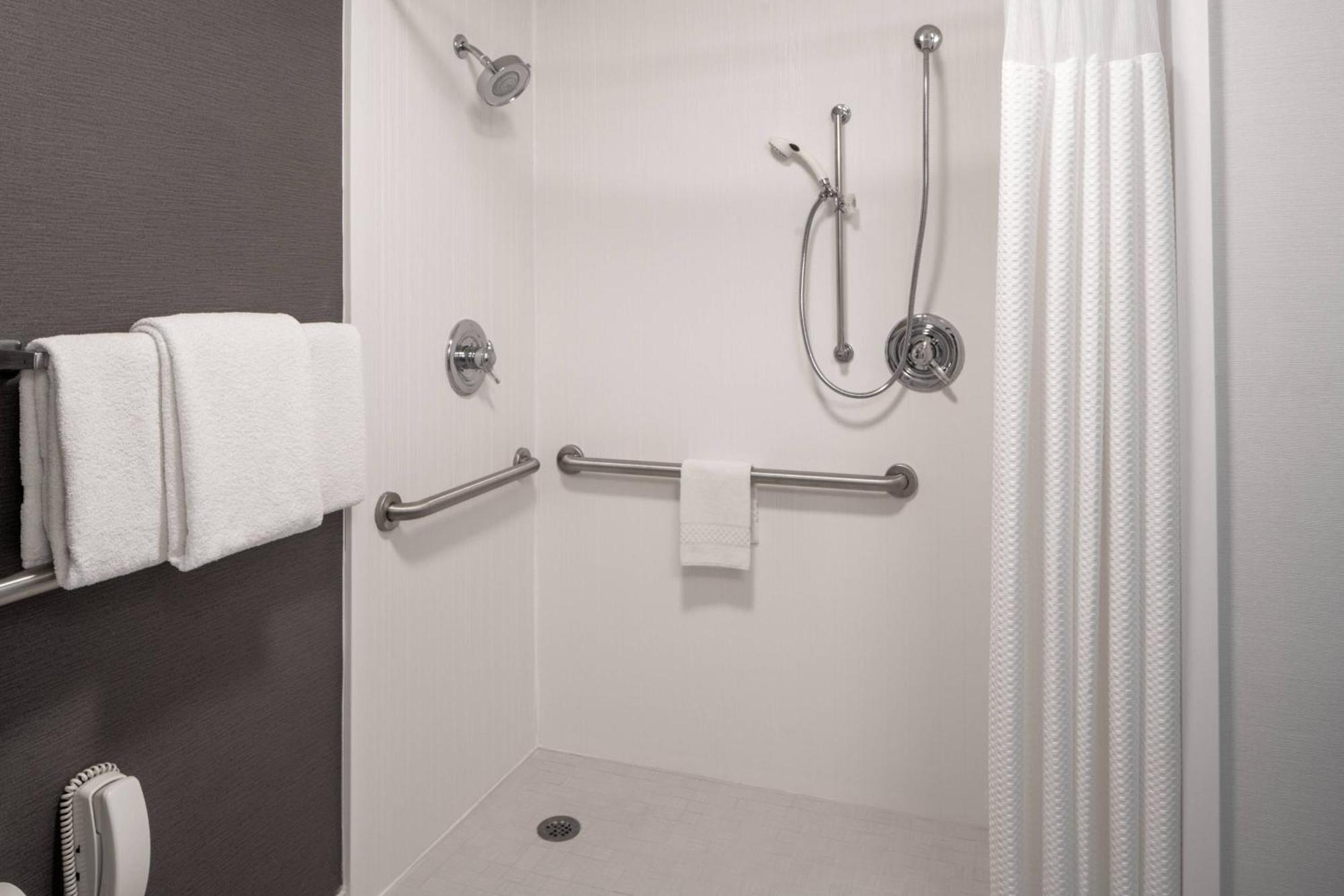 Courtyard By Marriott Dulles Airport Herndon/Reston Eksteriør bilde