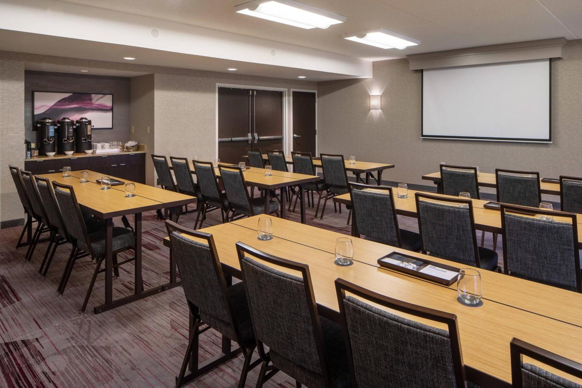 Courtyard By Marriott Dulles Airport Herndon/Reston Eksteriør bilde