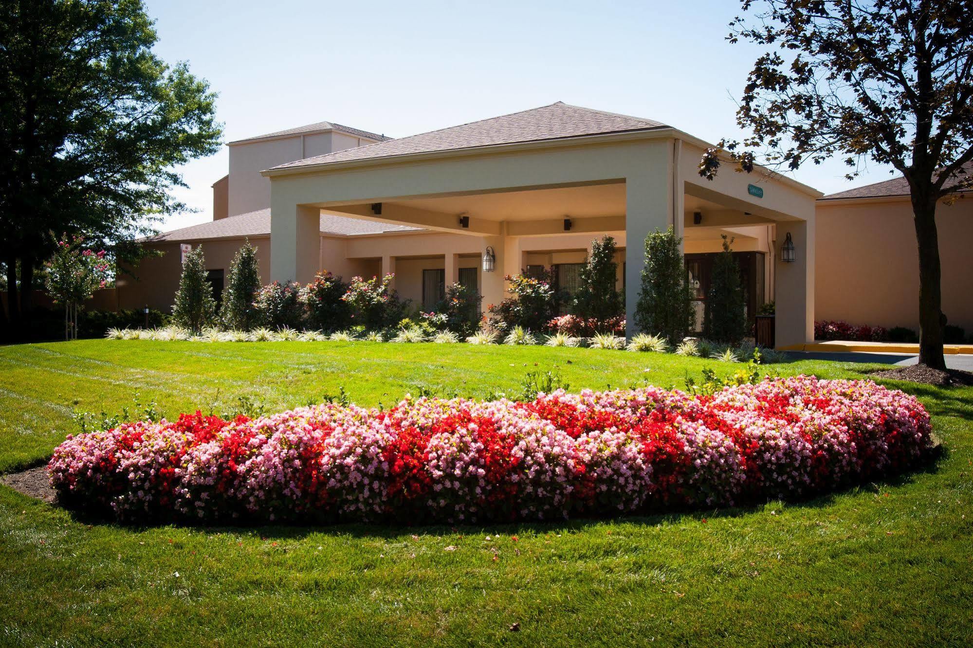 Courtyard By Marriott Dulles Airport Herndon/Reston Eksteriør bilde
